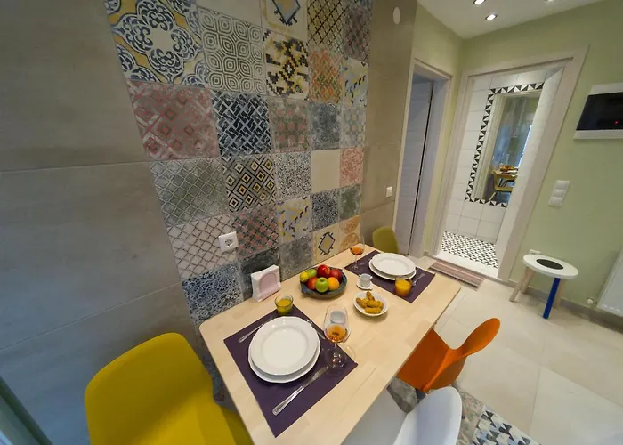 Appartamento Aristotelis Cozy And Playful At Forum