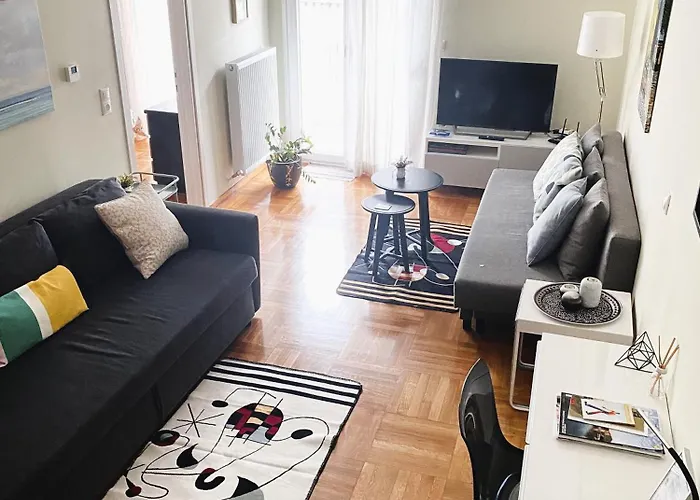 Apartment Aristotelis Cozy And Playful At Forum